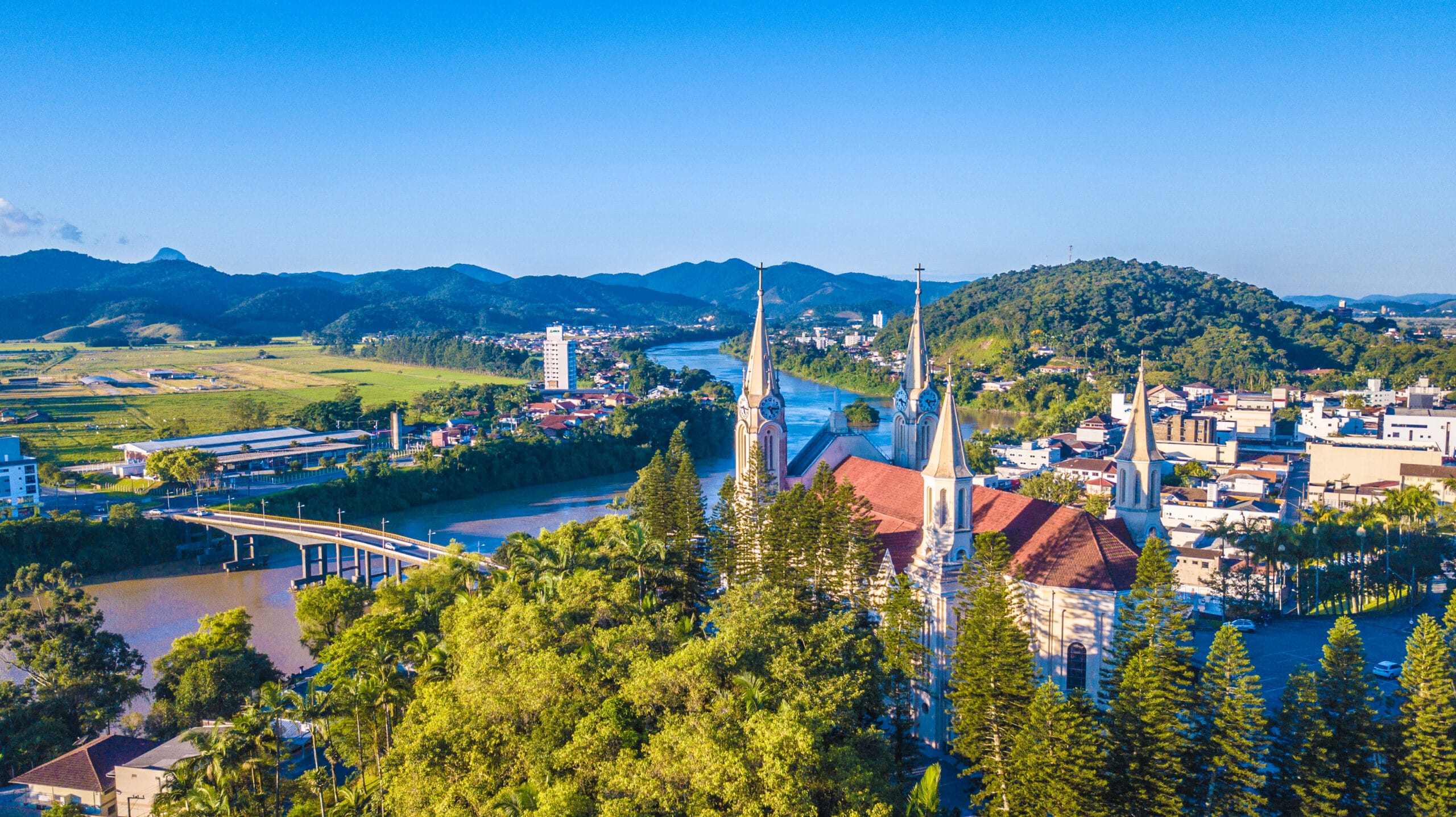 Regularizar Imóvel Gaspar SC: Guia Completo e Atualizado